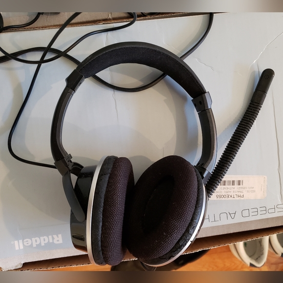 Turtle Beach PX21 Headset for gaming - Picture 2 of 6